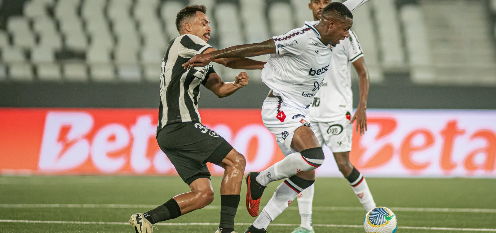 Vitória perde para o Botafogo no 1º jogo da terceira fase da Copa do ...