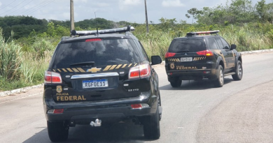 Policia prende homem com quantidade impressionante de maconha