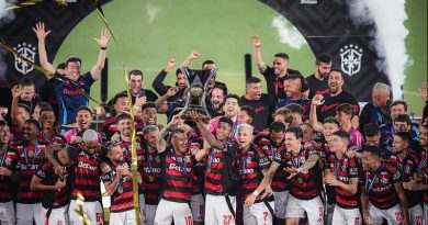 DEU RUIM! Craques do Flamengo brigam por causa de mulher e cortam relações, diz jornal